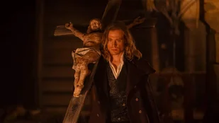 Szenenfoto aus der Folge „No Pain“ der US-Serie „Interview with the Vampire“