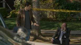 Jake Gyllenhaal und Bill Camp in der Serie „Aus Mangel an Beweisen“