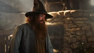 Rory Kinnear als Tom Bombadil in der Serie „The Lord of the Rings: The Rings of Power“