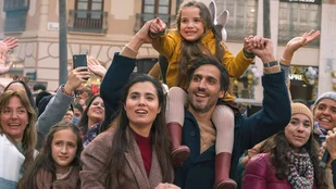 Heute neu: Staffel 2 von Das M&auml;dchen im Schnee bei Netflix