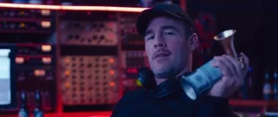 Viceland bestellt What Would Diplo Do? mit James Van Der Beek