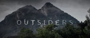 Play By Day: Start der 2. Staffel von Outsiders bei WGN America