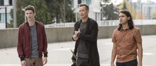 The Flash: Bilder zur Folge Dead or Alive (3x11)