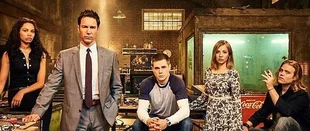 Travelers: Netflix will 2. Staffel der Zeitreiseserie