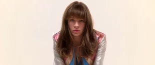 Girlboss: Netflix-Teaser zum Serienstart im April