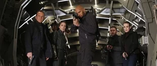 Szenenfoto aus der „Marvel's Agents of S.H.I.E.L.D.“-Episode „The Man Behind the Shield“ / (c) ABC