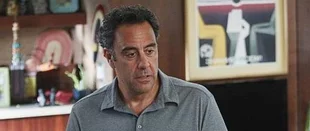 The Get: Brad Garrett in CBS-Journalismus Pilot