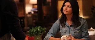Sackett Sisters: Casey Wilson in neuer Tina-Fey-Comedy