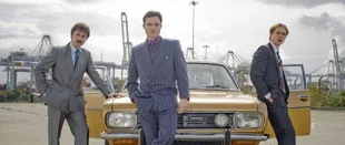 White Gold: 80er-Jahre-Comedy ab Ende Mai bei BBC Two