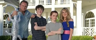 Living the Dream: Neue Sky-Comedy über Briten in Florida