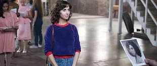 GLOW: Alison Brie über ihr Ekel-Casting bei Entourage
