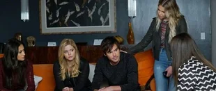 Pretty Little Liars: Choose or Lose - Review