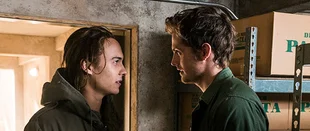 Fear the Walking Dead: Videos und Bilder zur Episode Red Dirt (3x06)