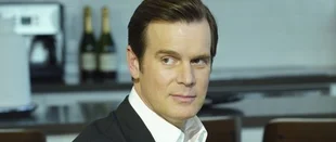 911: Peter Krause mit Hauptrolle in Ryan Murphys FOX-Serie