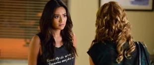 You: Pretty Little Liars-Star Shay Mitchell mit neuer Serie
