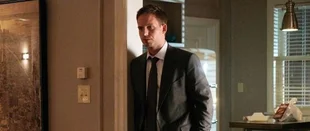 Patrick J. Adams in der Serie „Suits“ / (c) USA Network