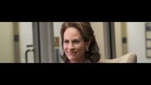 Law & Order - SVU: Annabeth Gish in Staffel 19
