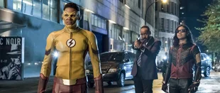 The Flash: Bilder und extended Trailer zum 4. Staffelauftakt