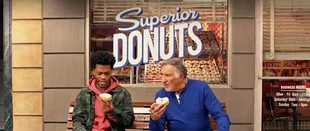 Play By Day: Start der 2. Staffel Superior Donuts bei CBS