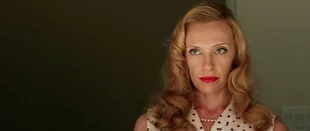 Wanderlust: Toni Collette mit Hauptrolle in neuer Netflix-Serie