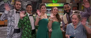 Play By Day: Fortsetzung von Disjointed bei Netflix