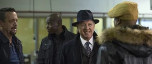 Lenny Venito, Hisham Tawfiq und James Spaderin in „The Blacklist“ (c) Foto: Eric Leibowitz / NBC
