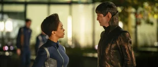 Michael Burnham und Sarek in „Star Trek: Discovery“ (c) CBS All Access