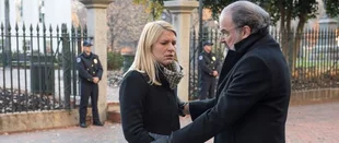 Endlich wiedervereint: Carrie (Claire Danes) und Saul (Mandy Patinkin) in „Homeland“. (c) Showtime
