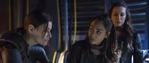 Szenenfoto aus der Episode „Acceptable Losses“ der US-Serie „The 100“ / (c) USA Network