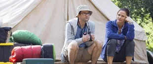 Serienposter von „Camping“ (c) HBO
