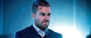 Szenenfoto aus der Arrow-Folge „Unmasked“ (c) The CW