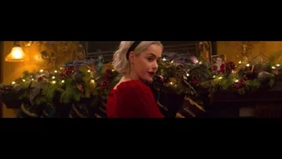 Ho, ho, ho, hex, hex... (c) Netflix