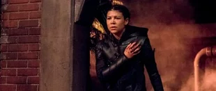 Szenenfoto aus der „Arrow“-Folge „My Name Is Emiko Queen“ (c) The CW