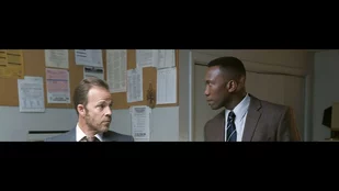 Szenenbild von „True Detective“: Die Chemie zwischen West (Stephen Dorff) und Hays (Mahershala Ali) wird von Folge zu Folge besser. (c) HBO