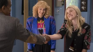 ABC bestellt weitere Staffeln von The Goldbergs und Schooled