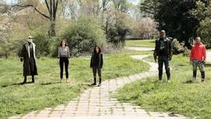 Szenefoto aus dem „Doom Patrol“-Staffelfinale „Ezekiel Patrol“ (c) Warner Bros/DC Universe