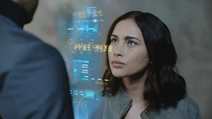 Priscilla Quintana in „Pandora“ (c) The CW