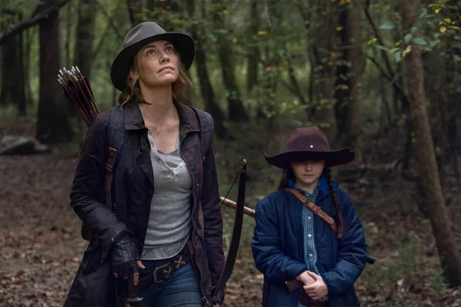 Lauren Cohan in The Walking Dead: Home Sweet Home (2021). Szenenfoto aus der Episode Home Sweet Home der US-Serie The Walking Dead.
