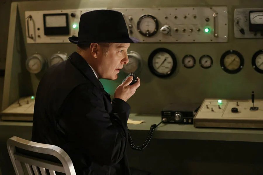 Szenenfoto aus der Episode Nachalo der US-Serie The Blacklist