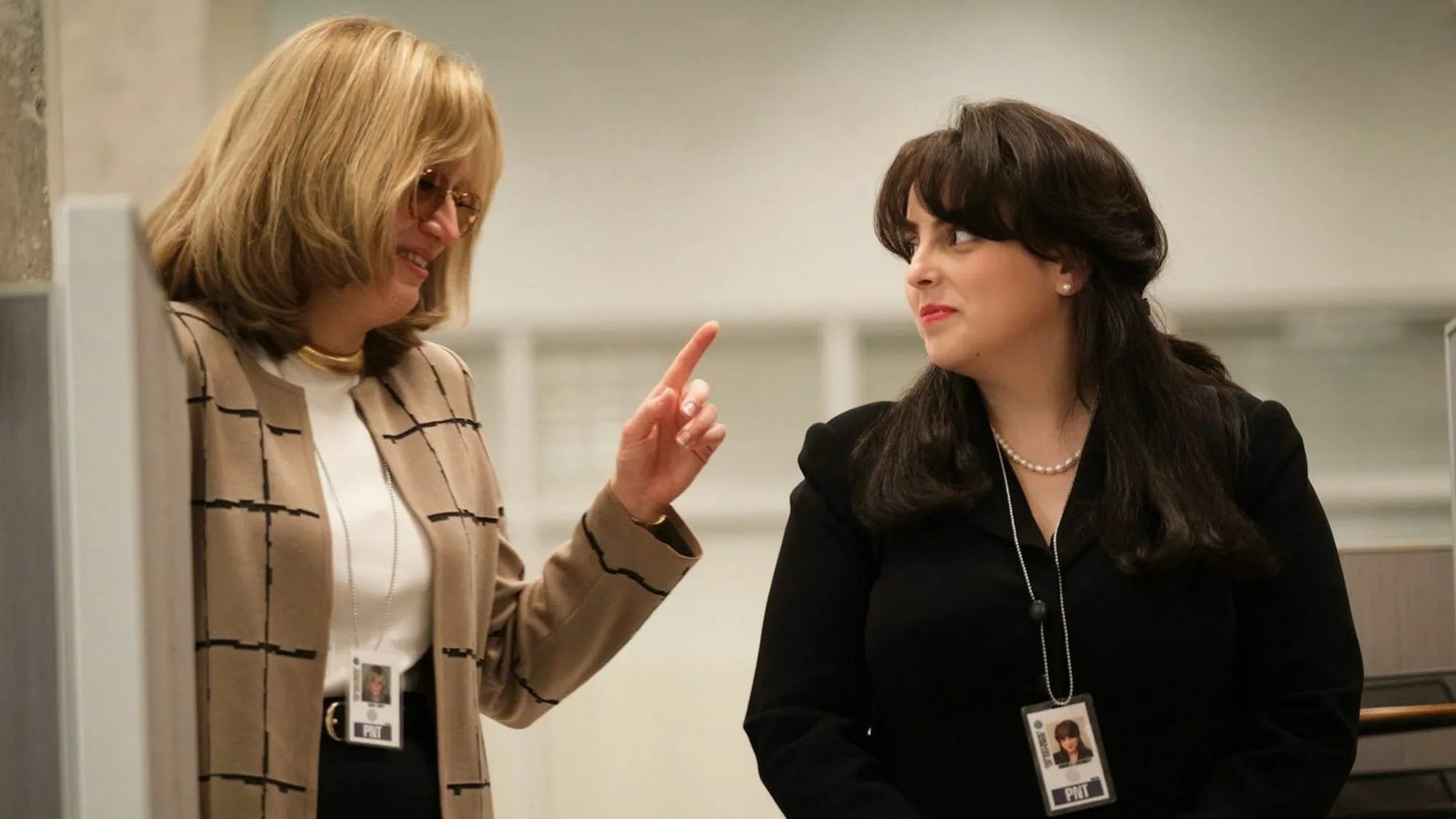 Sarah Paulson als Linda Tripp