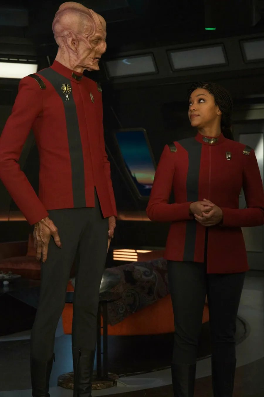 Doug Jones und Sonequa Martin-Green in Star Trek: Discovery: Episode #4.2 (2021). Ausschnitt aus der Episode Anomaly der US-Serie Star Trek: Discovery