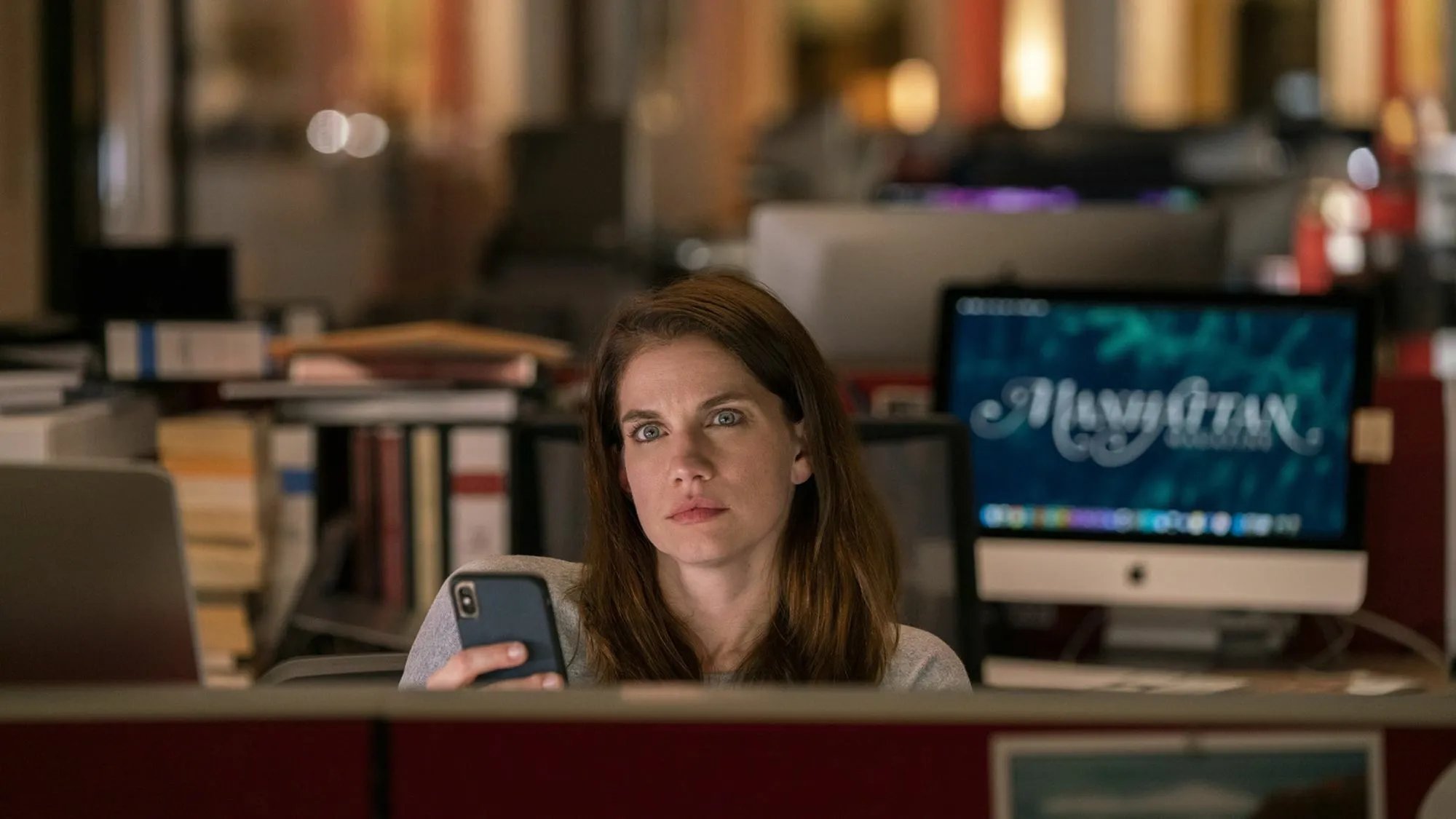 Anna Chlumsky in Inventing Anna