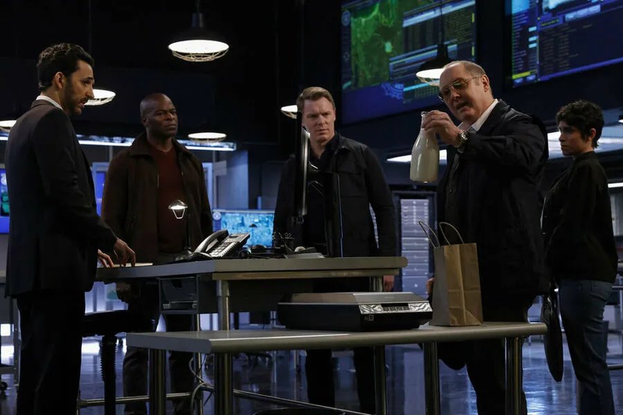 Ausschnitt aus der Episode The Conglomerate (142) der US-Serie The Blacklist