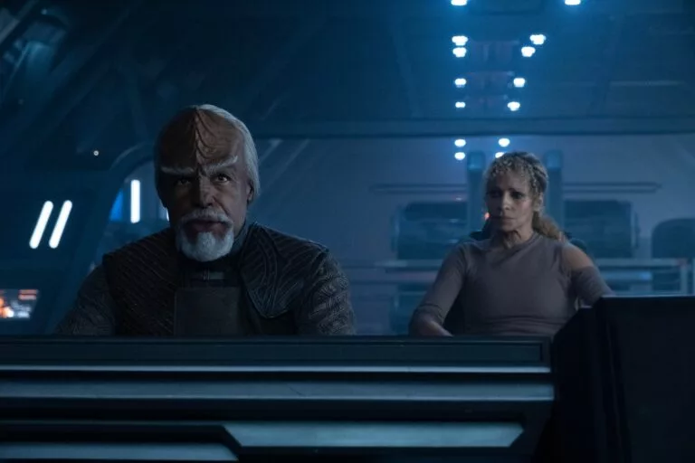 Michael Dorn und Michelle Hurd in Star Trek: Picard