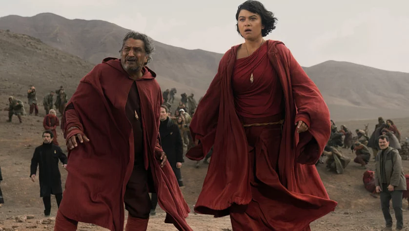 Szenenfoto aus der „Foundation“-Folge „A Glimpse of Darkness“