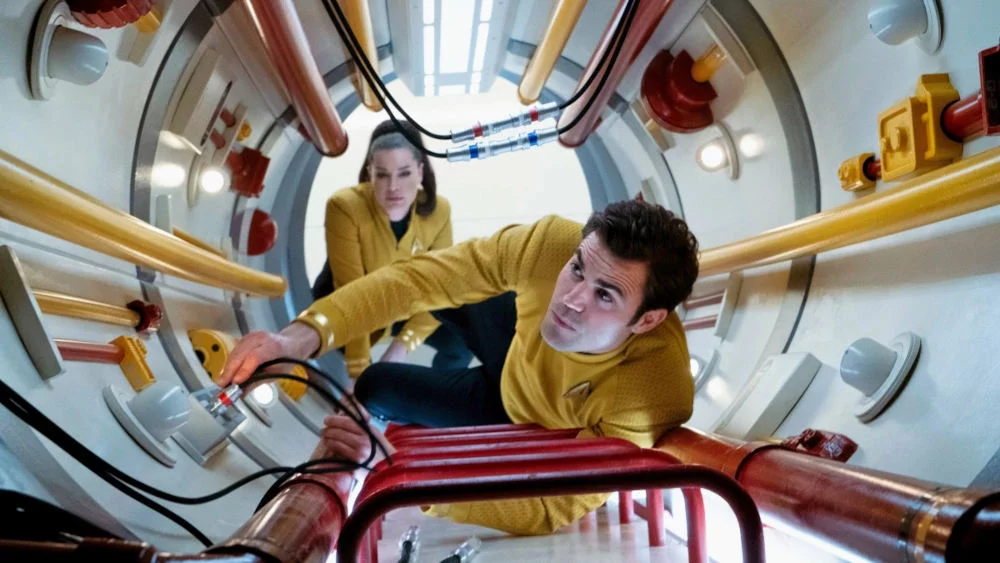 Rebecca Romijn und Paul Wesley in âStar Trek: Strange New Worldsâ