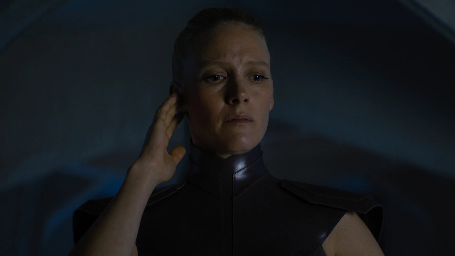 Laura Birn auf Szenenfoto aus der „Foundation“-Folge „Creation Myths“ aka „Schöpfungsmythen“