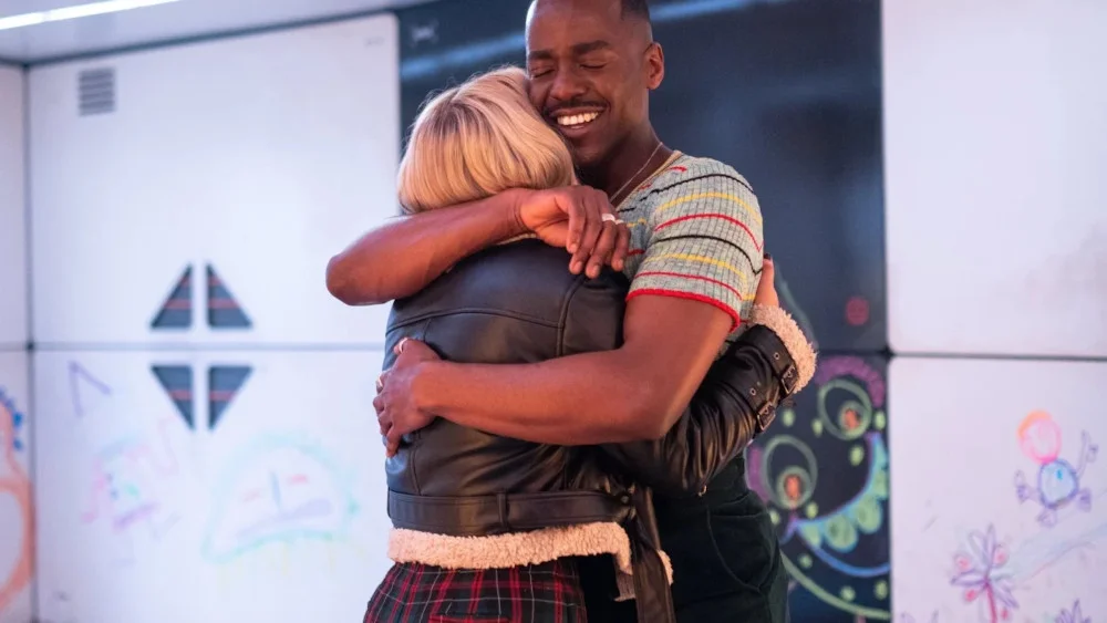 Millie Gibson und Ncuti Gatwa in „Doctor Who“