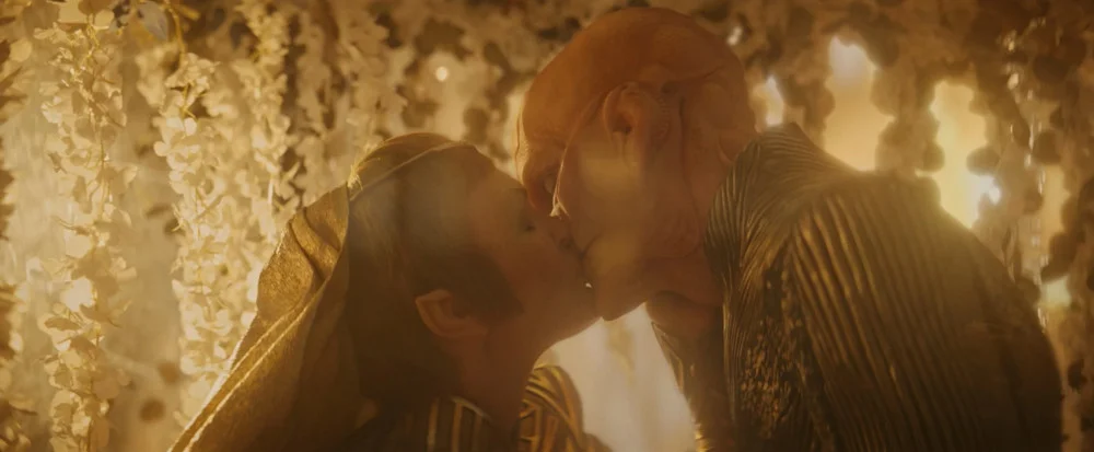 Tara Rosling und Doug Jones in „Star Trek: Discovery“