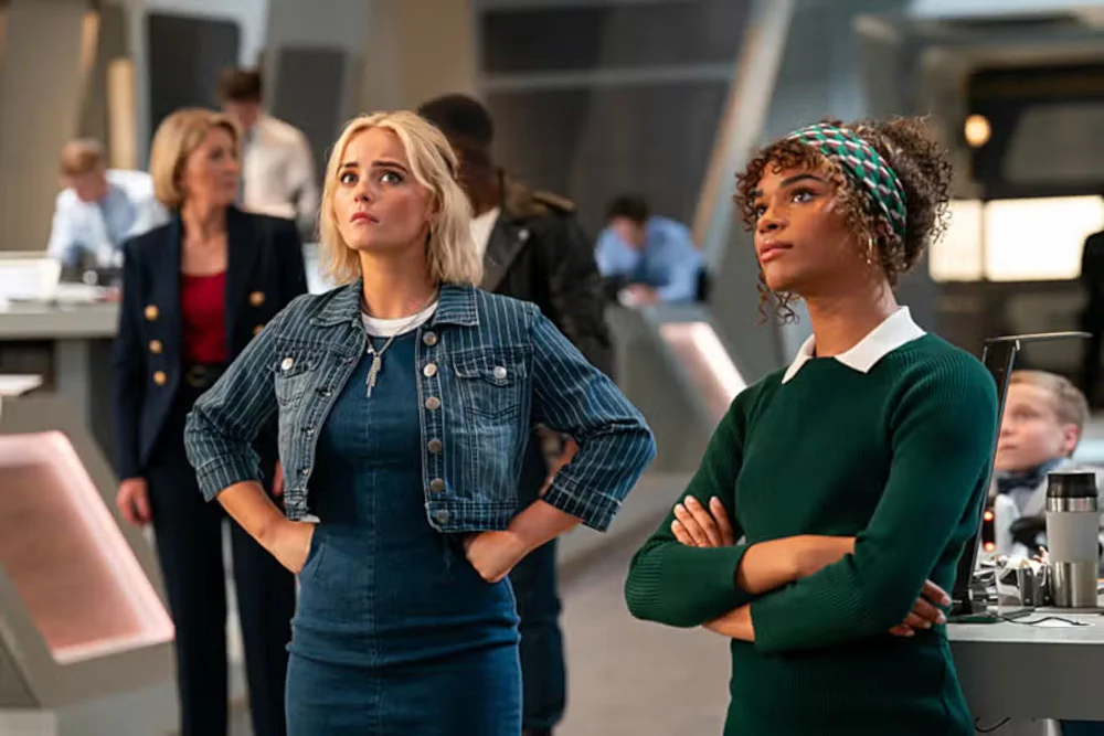 Millie Gibson und Yasmin Finney in „Doctor Who“